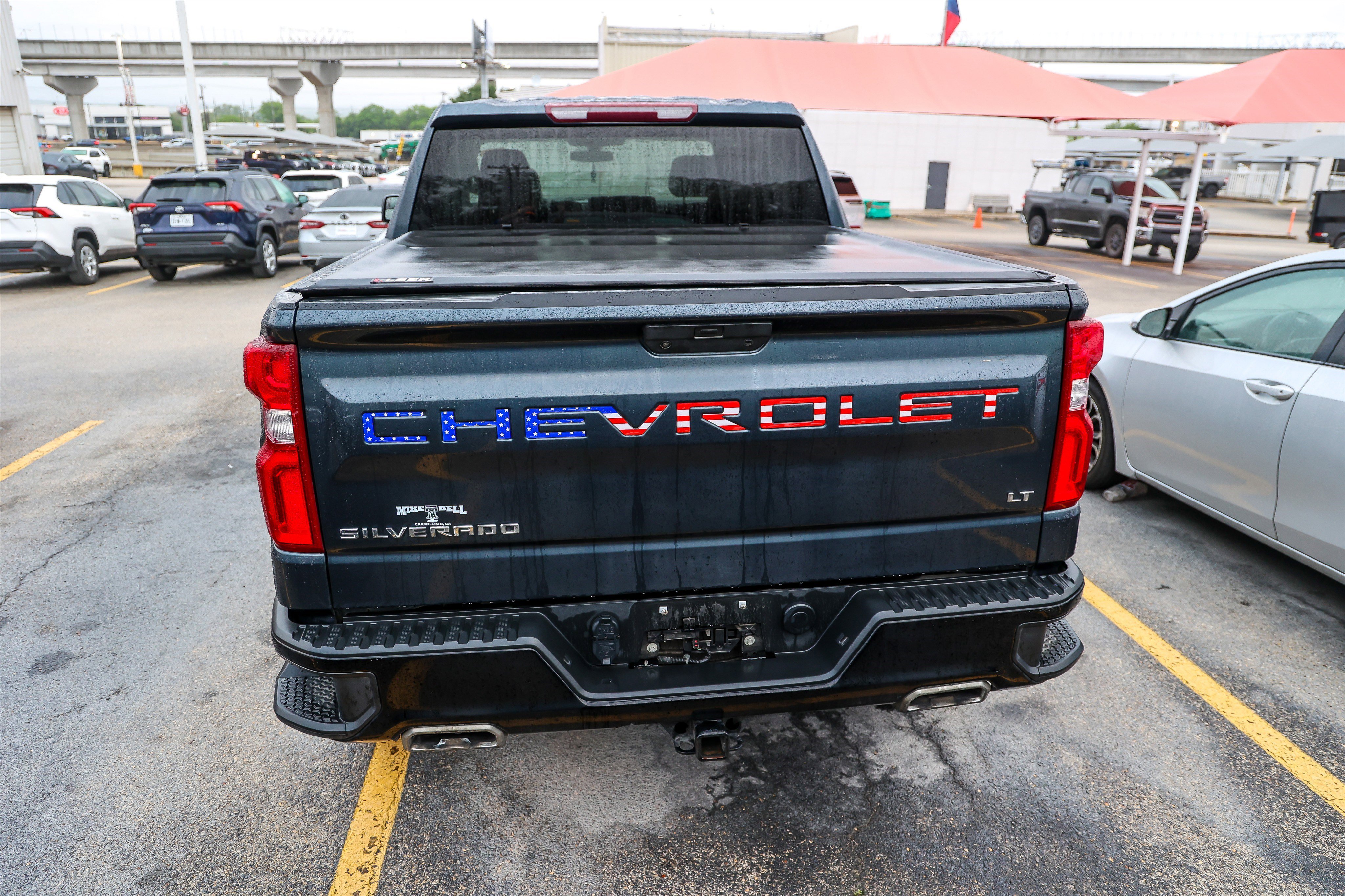 Used 2021 Chevrolet Silverado 1500 LT Trail Boss w/ Bed Protection Package AWD/4WD image 8