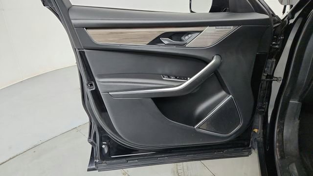 Used 2021 Jaguar F-PACE S image 11