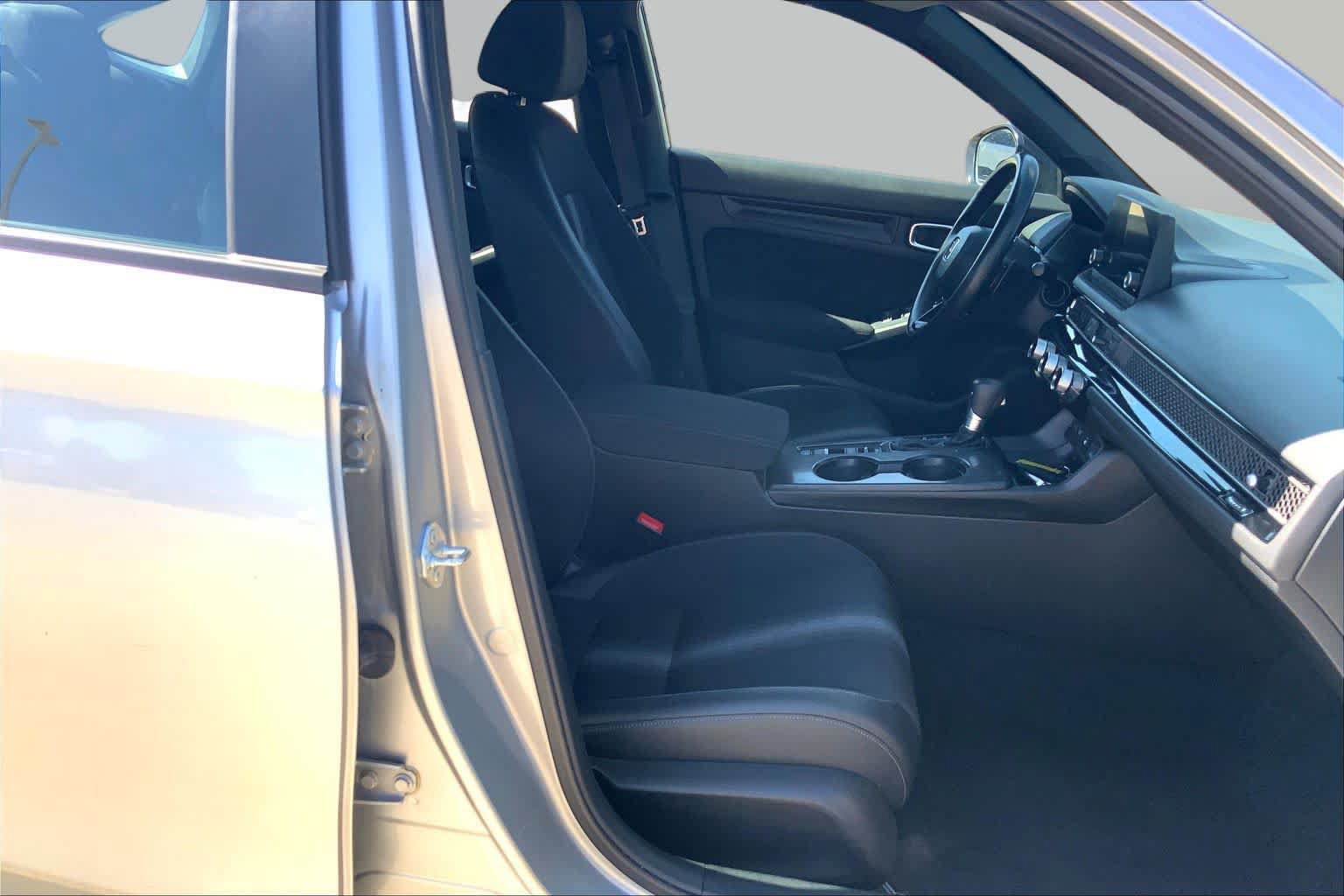 Used 2025 Honda Civic Sport image 8