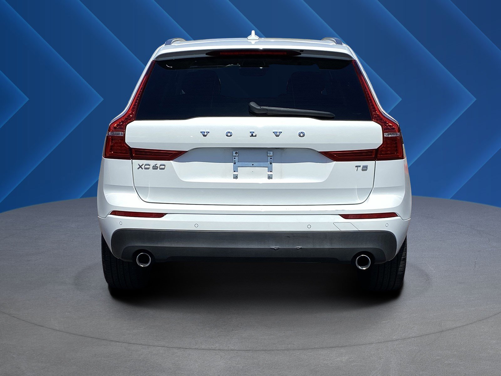 Used 2021 Volvo XC60 T5 Momentum FWD image 5