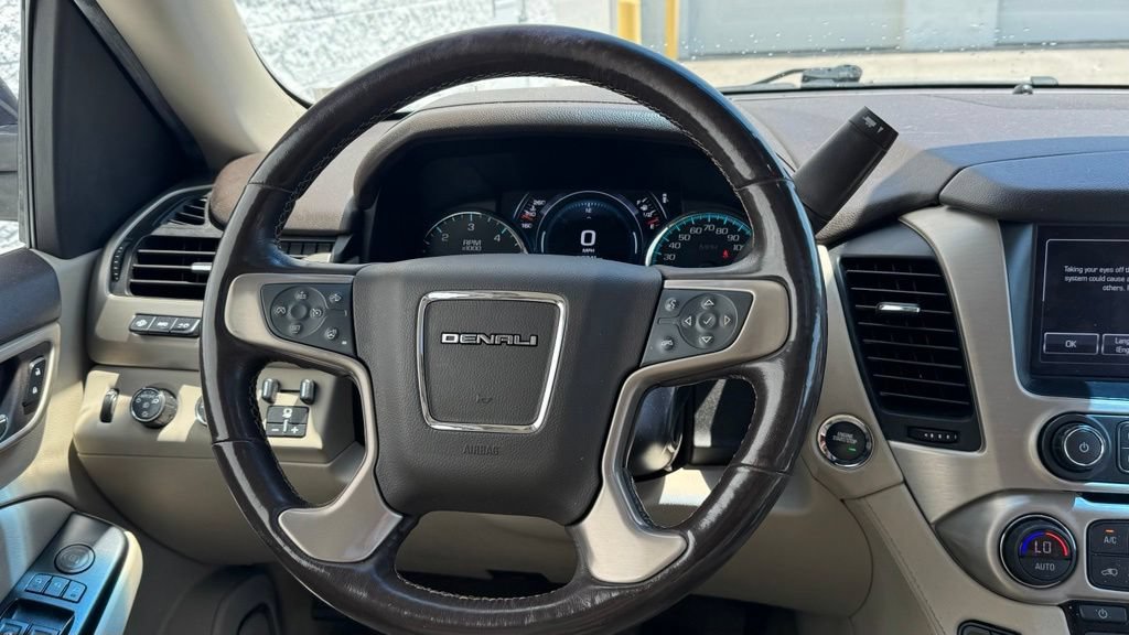 Used 2018 GMC Yukon XL Denali w/ Open Road Package AWD/4WD image 13