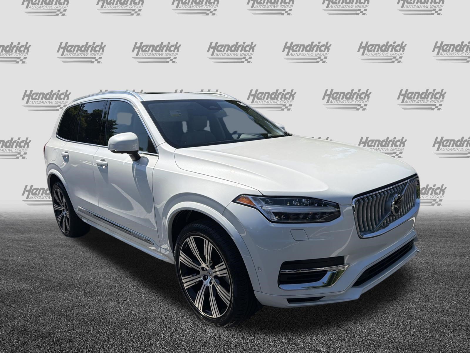Certified 2024 Volvo XC90 T8 Ultimate w/ Protection Package Premier AWD/4WD image 2