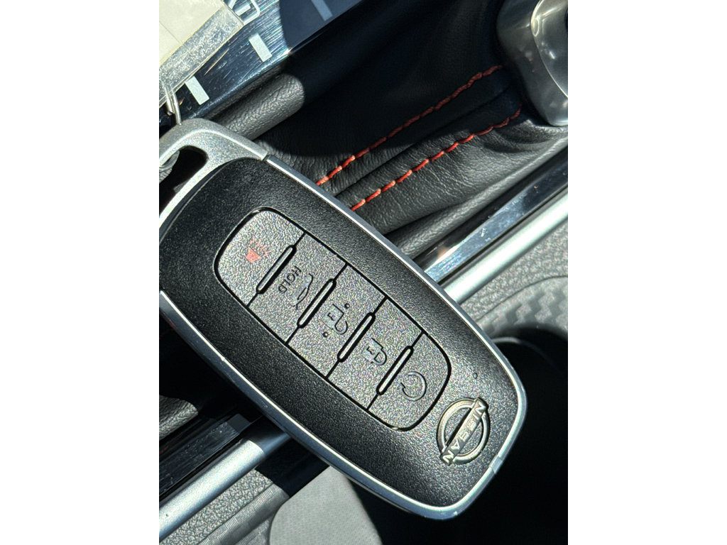 Certified 2024 Nissan Sentra SR FWD image 36