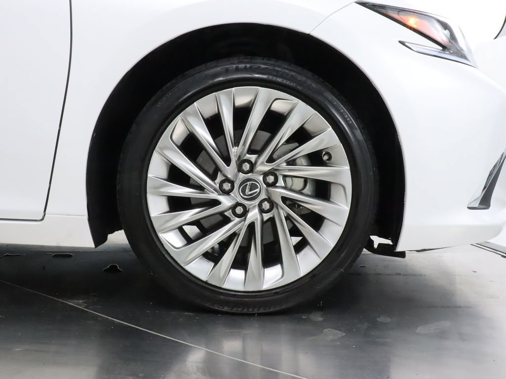 Used 2023 Lexus ES 350 Ultra Luxury w/ Accessory Package (Z2) FWD image 40