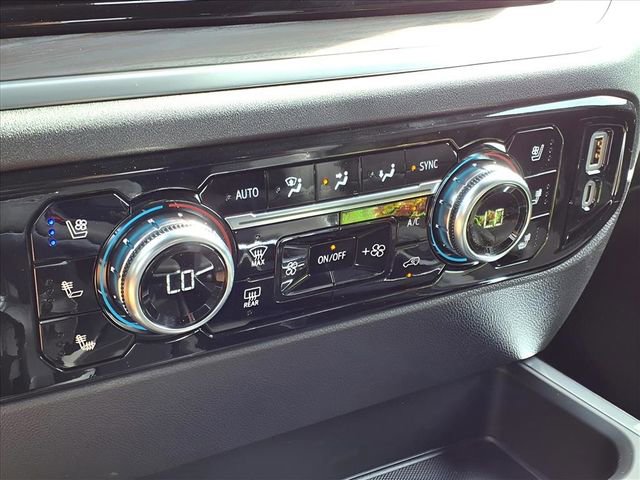 New 2026 GMC Sierra 1500 SLT w/ SLT Premium Plus Package image 13