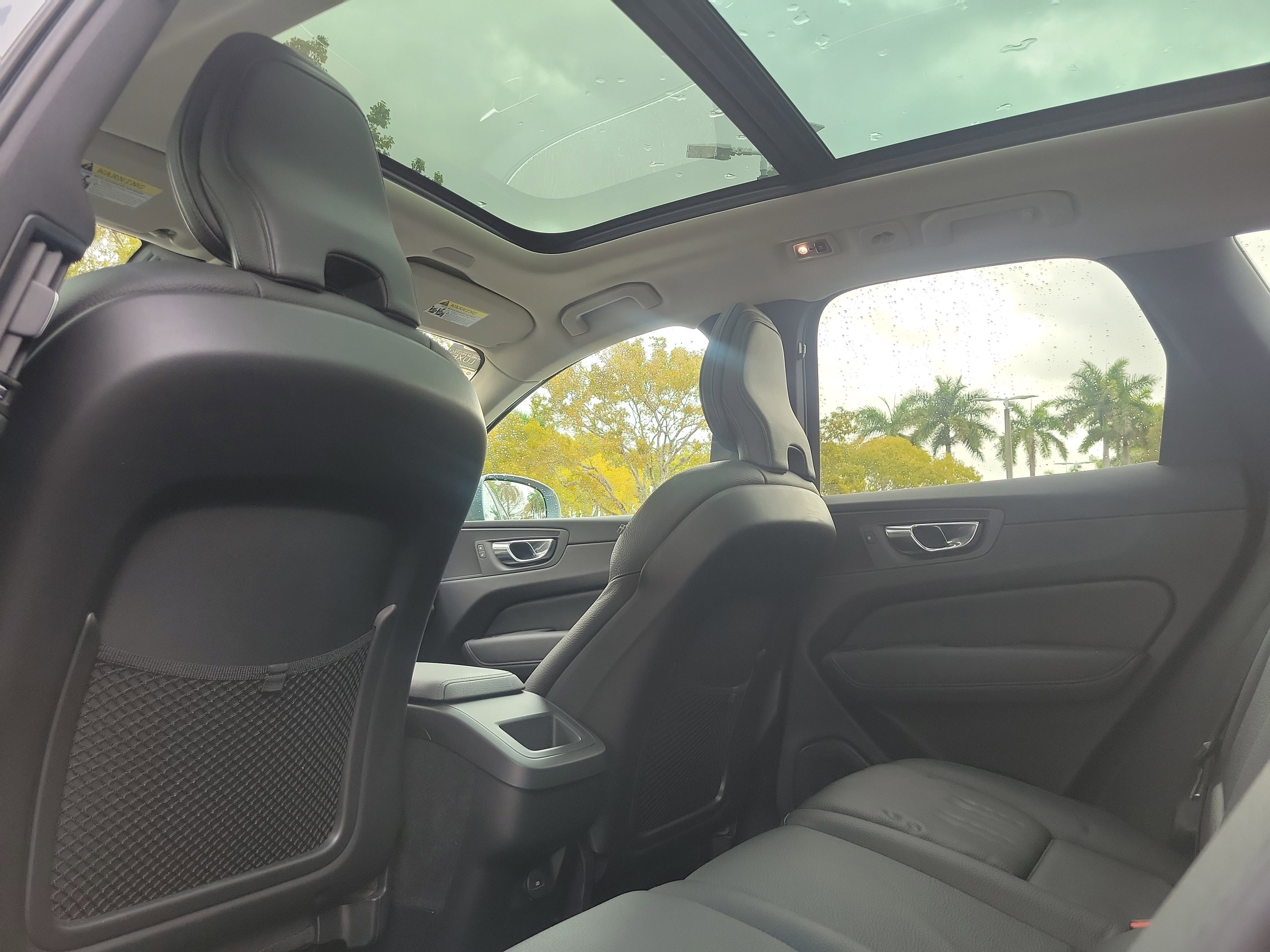 Used 2021 Volvo XC60 T5 Momentum image 13