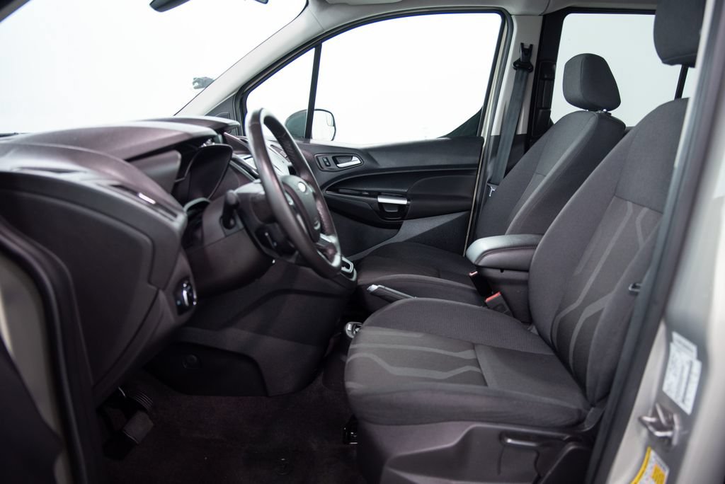 Used 2016 Ford Transit Connect XLT FWD image 7