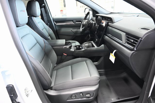 New 2026 GMC Terrain AT4 w/ Convenience Package III image 10