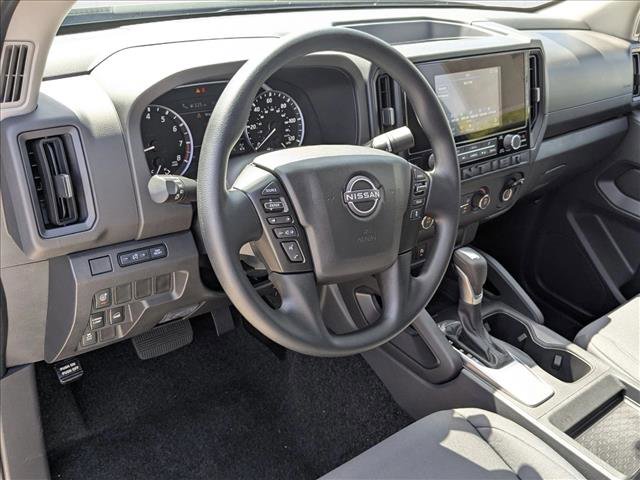 New 2025 Nissan Frontier S image 3