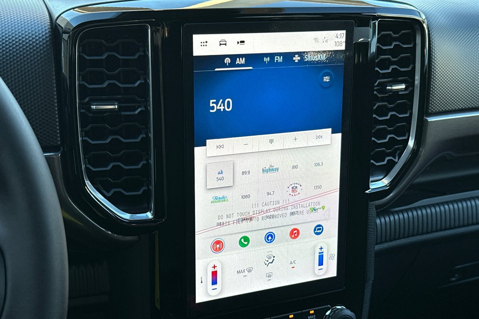 New 2025 Ford Ranger XLT w/ Black Appearance Package image 16