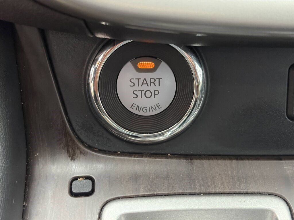 Certified 2024 Nissan Murano Platinum w/ Cargo Package image 20