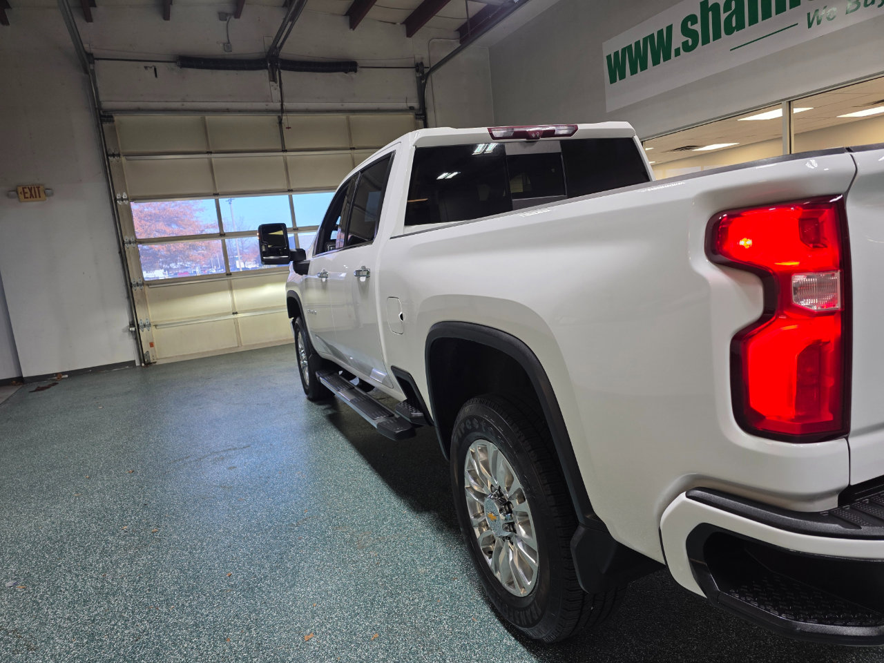 Used 2021 Chevrolet Silverado 3500 High Country w/ Z71 Off-Road Package image 11