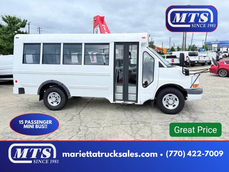 Used 2014 Chevrolet Express 3500 w/ School Bus Package RWD image 1