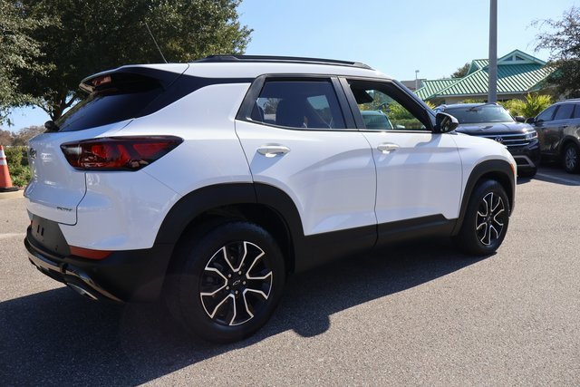 Used 2024 Chevrolet TrailBlazer ACTIV w/ Driver Confidence Package image 9
