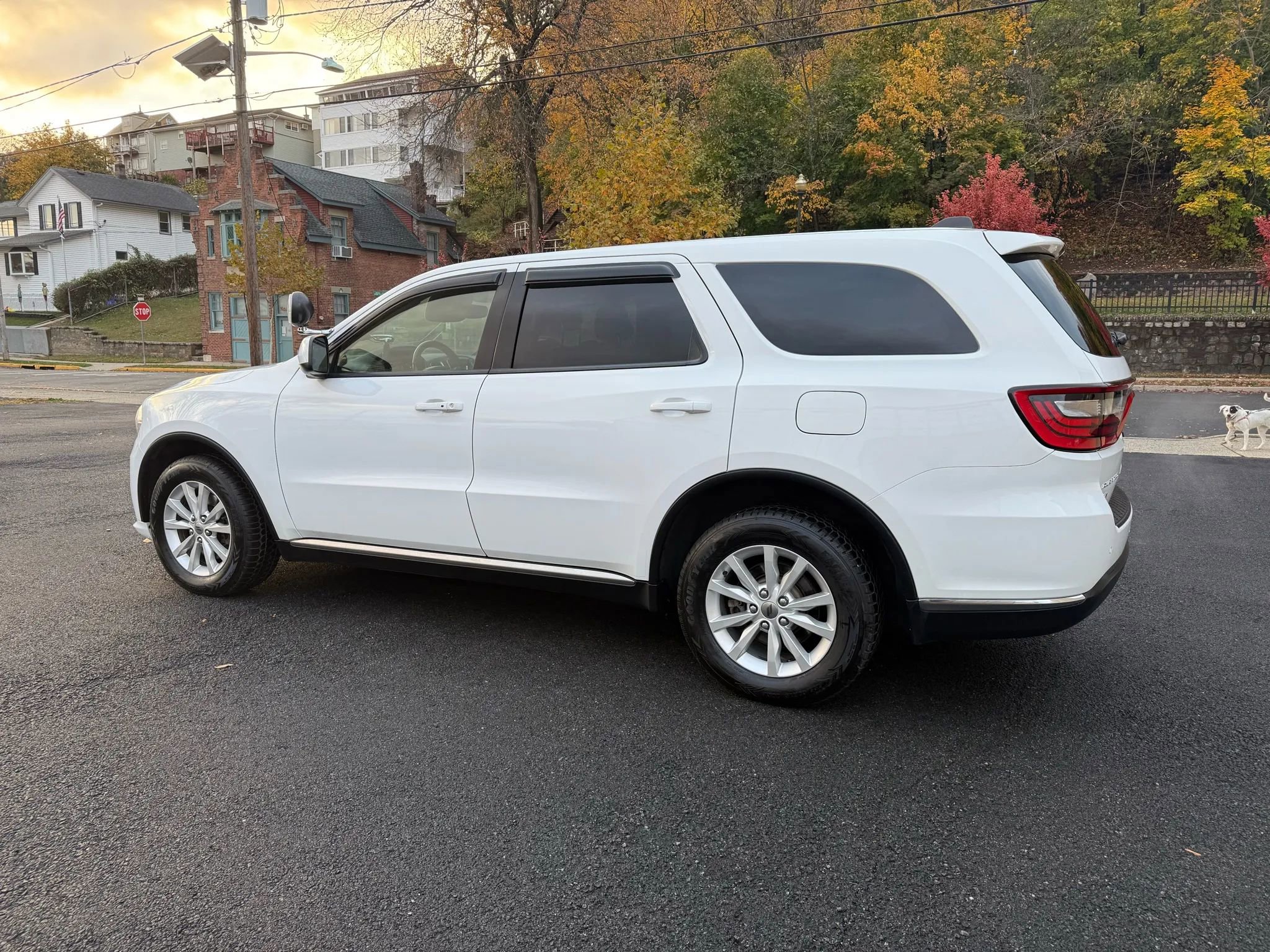 Used 2020 Dodge Durango AWD w/ Skid Plate Group image 4