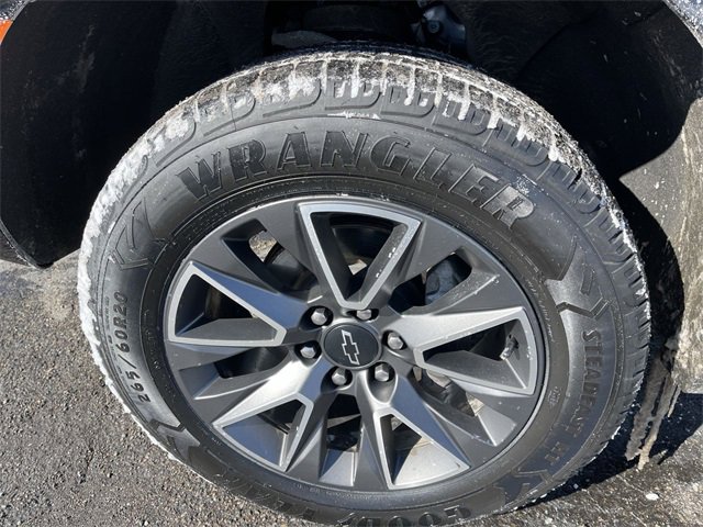 Used 2024 Chevrolet Tahoe Z71 w/ Luxury Package image 10