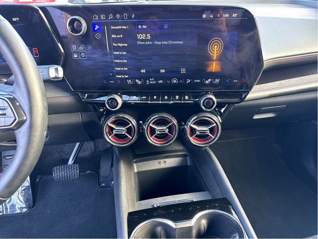 Used 2024 Chevrolet Blazer EV RS image 18