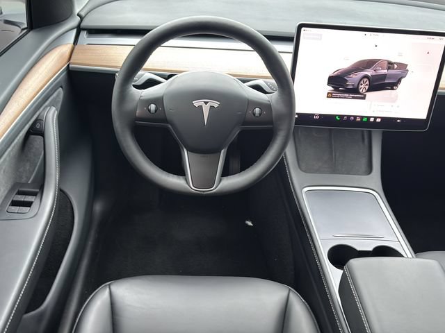 Used 2024 Tesla Model Y Long Range AWD/4WD image 15