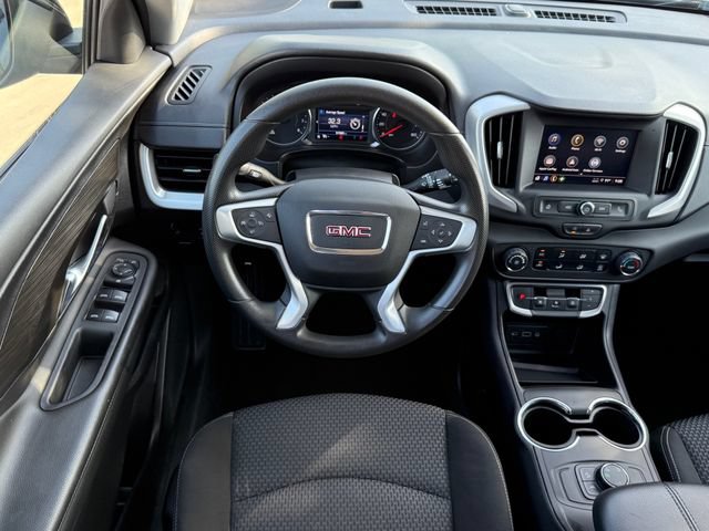 Used 2024 GMC Terrain SLE AWD/4WD image 21