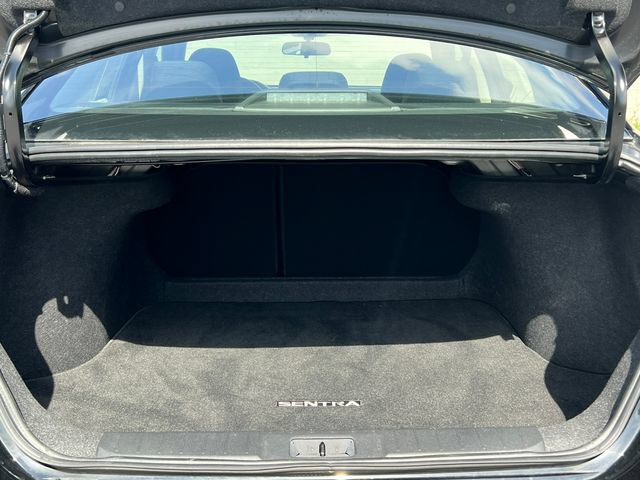 Used 2024 Nissan Sentra SV FWD image 30