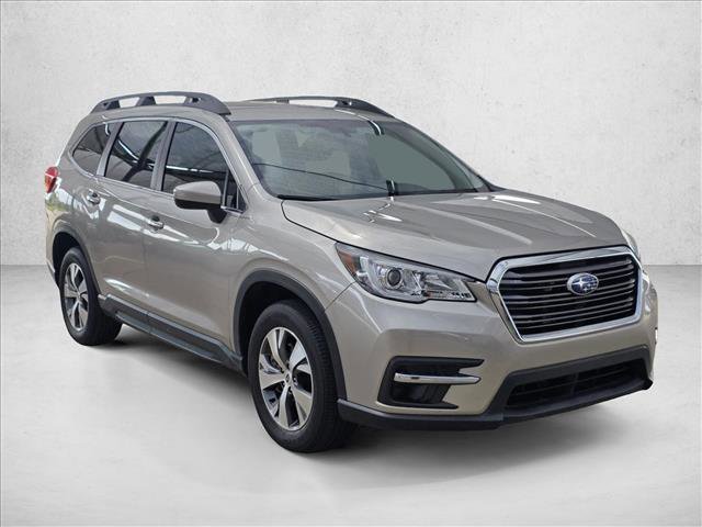 Used 2019 Subaru Ascent Premium image 3