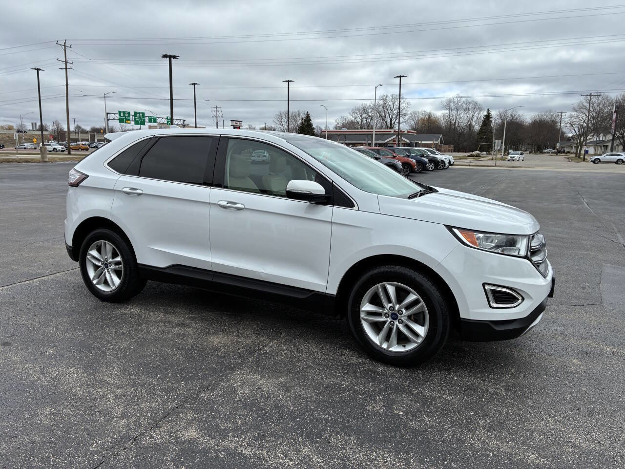 Used 2017 Ford Edge SEL w/ Equipment Group 201A image 32