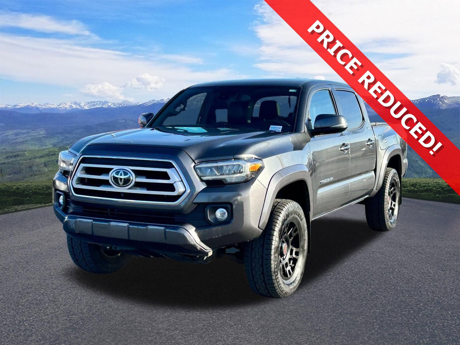 Used 2020 Toyota Tacoma Limited image 1