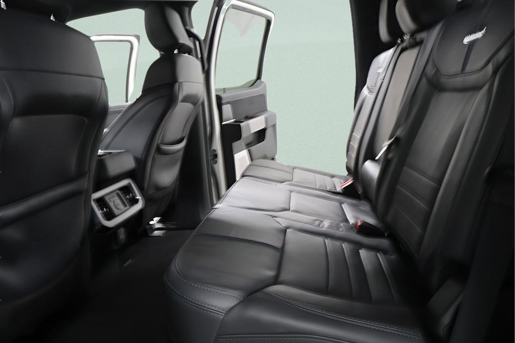 Used 2025 Ford F250 Platinum image 29