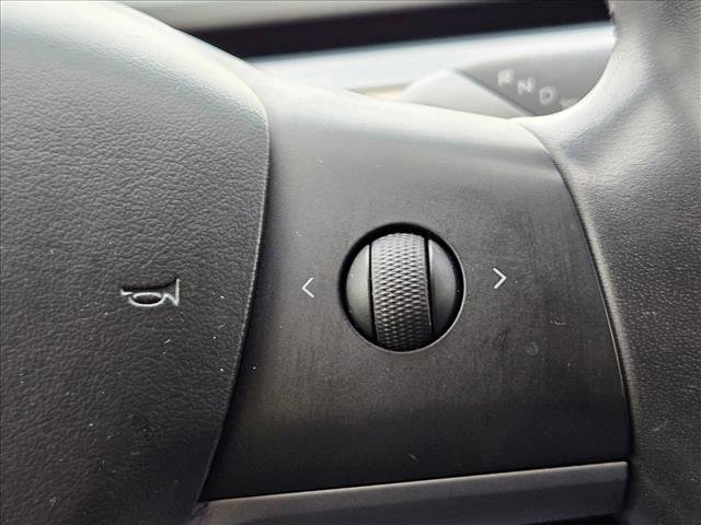 Used 2018 Tesla Model 3 Long Range image 23