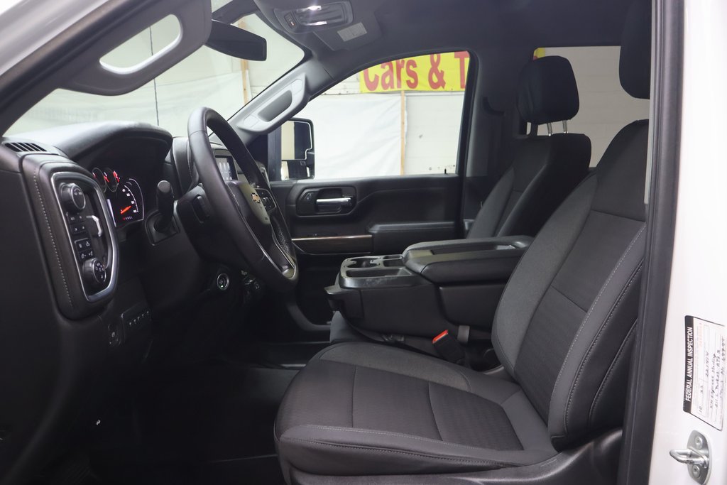 Used 2022 Chevrolet Silverado 3500 LT w/ Convenience Package AWD/4WD image 16