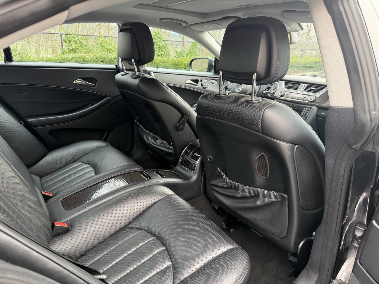 Used 2011 Mercedes-Benz CLS 550 image 29