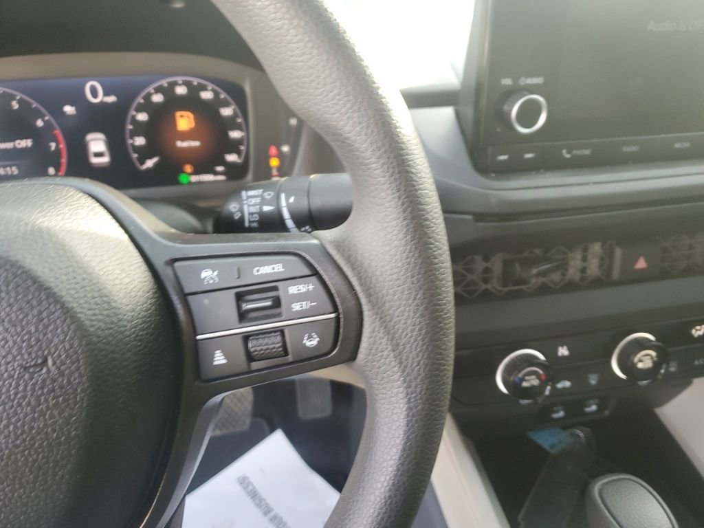 Used 2025 Honda Accord LX image 16