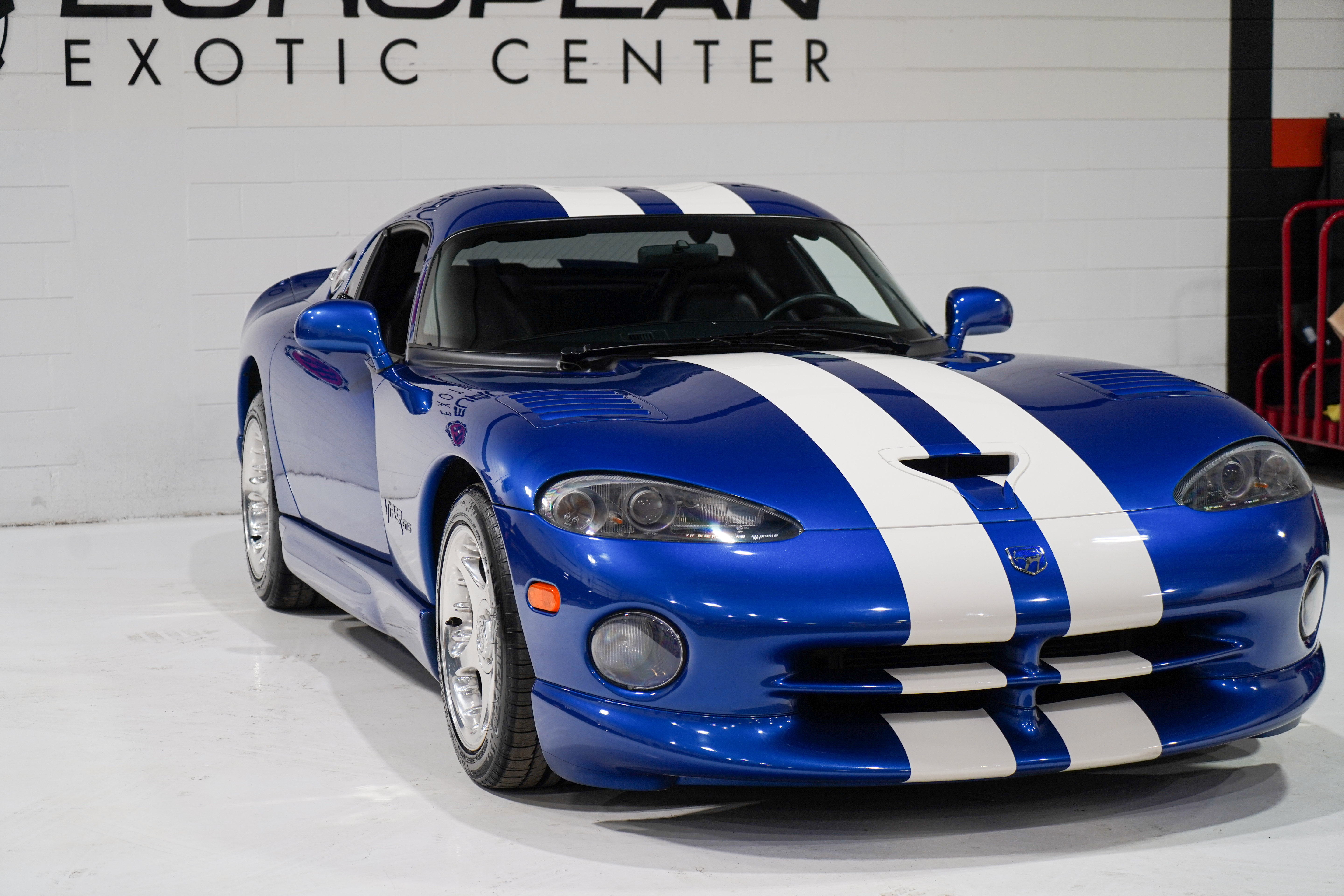Used 1997 Dodge Viper GTS RWD image 20