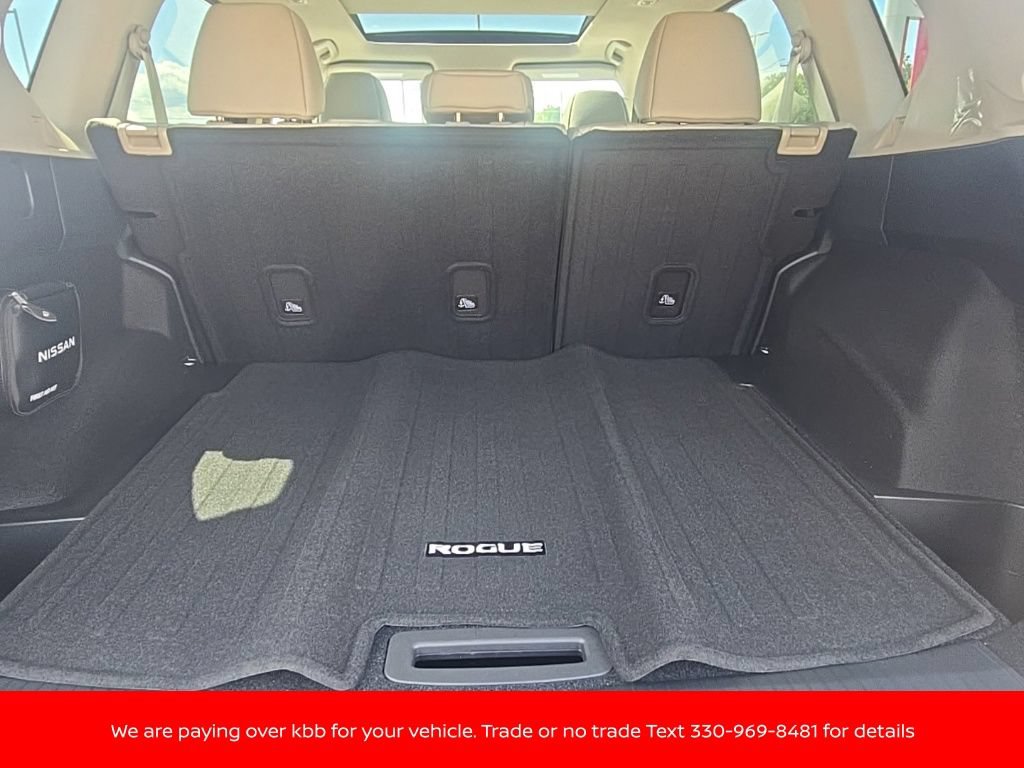 New 2026 Nissan Rogue Dark Armor AWD/4WD image 35