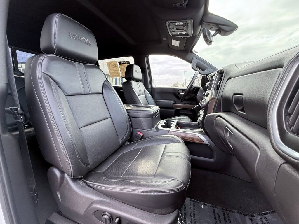 Used 2020 Chevrolet Silverado 1500 High Country w/ Technology Package image 30