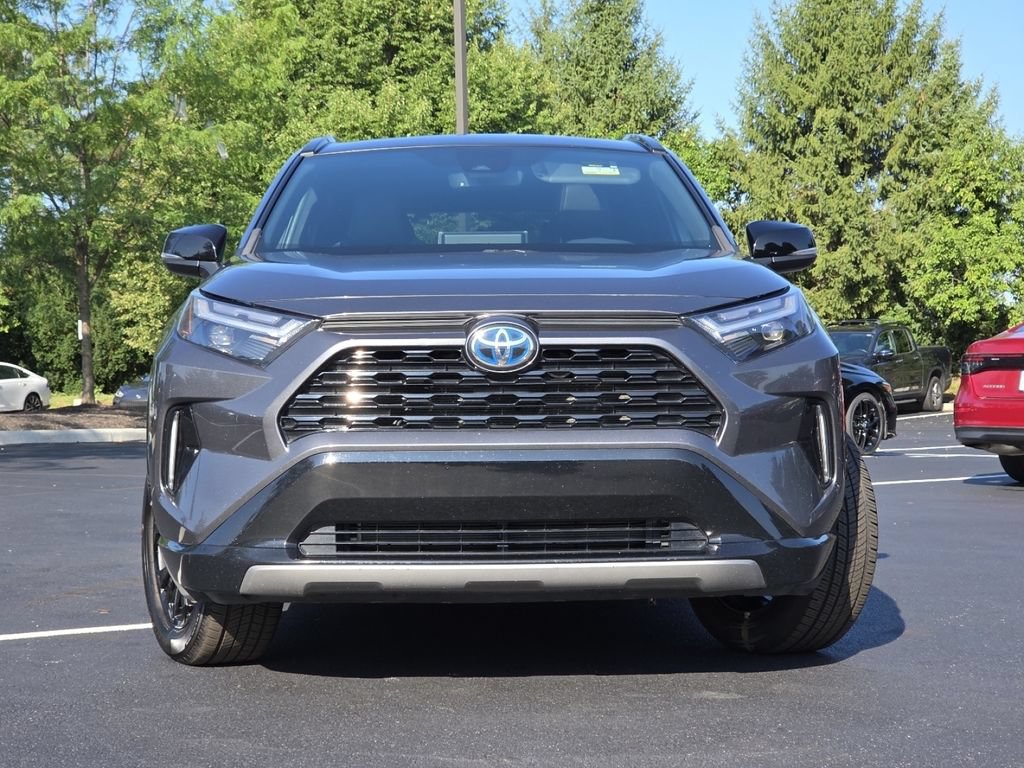 Used 2022 Toyota RAV4 XSE AWD/4WD image 18