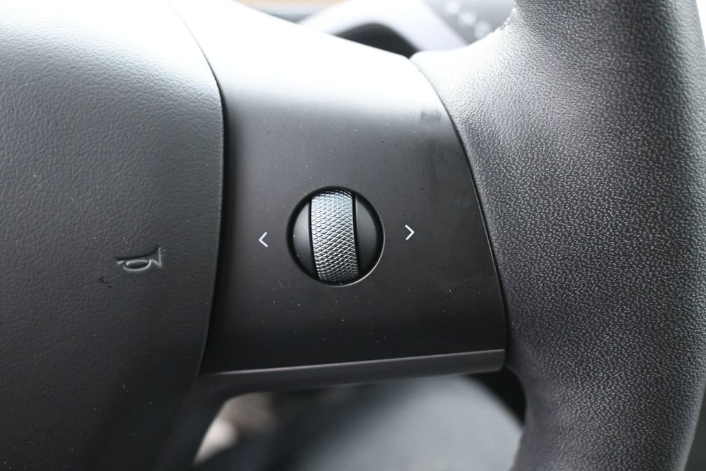Used 2023 Tesla Model 3 Standard Range RWD image 20