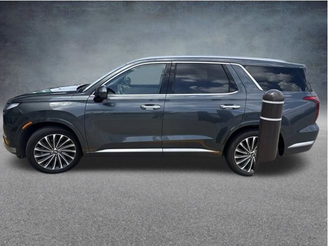 Used 2023 Hyundai Palisade Calligraphy AWD/4WD image 6