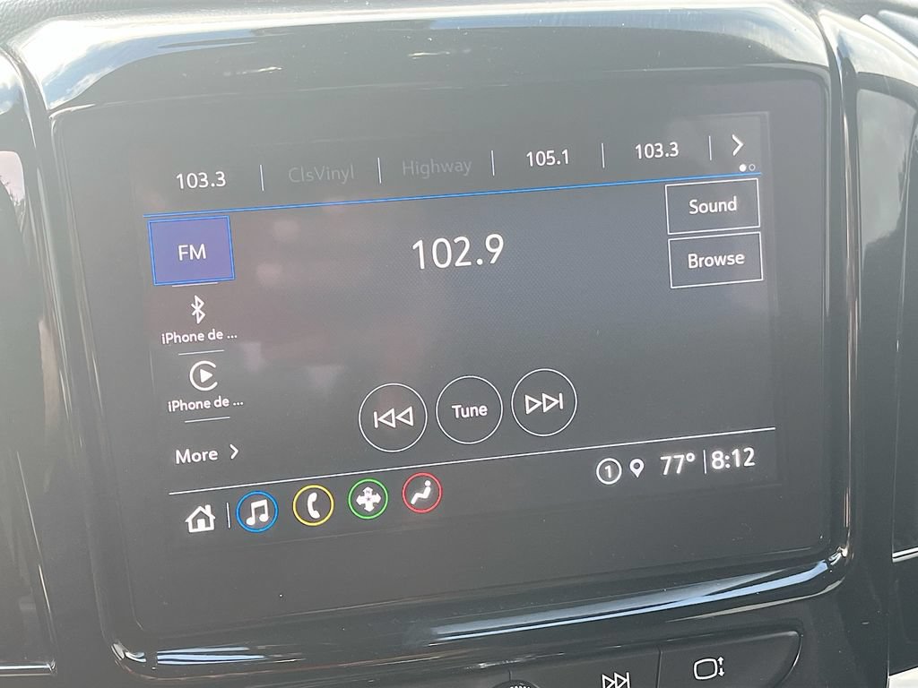 Used 2023 Chevrolet Traverse LT FWD image 14