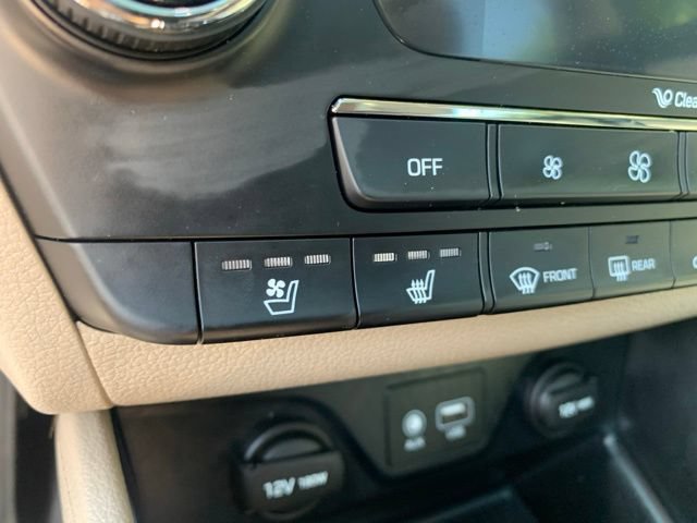 Used 2016 Hyundai Tucson Limited w/ Option Group 03 FWD image 24