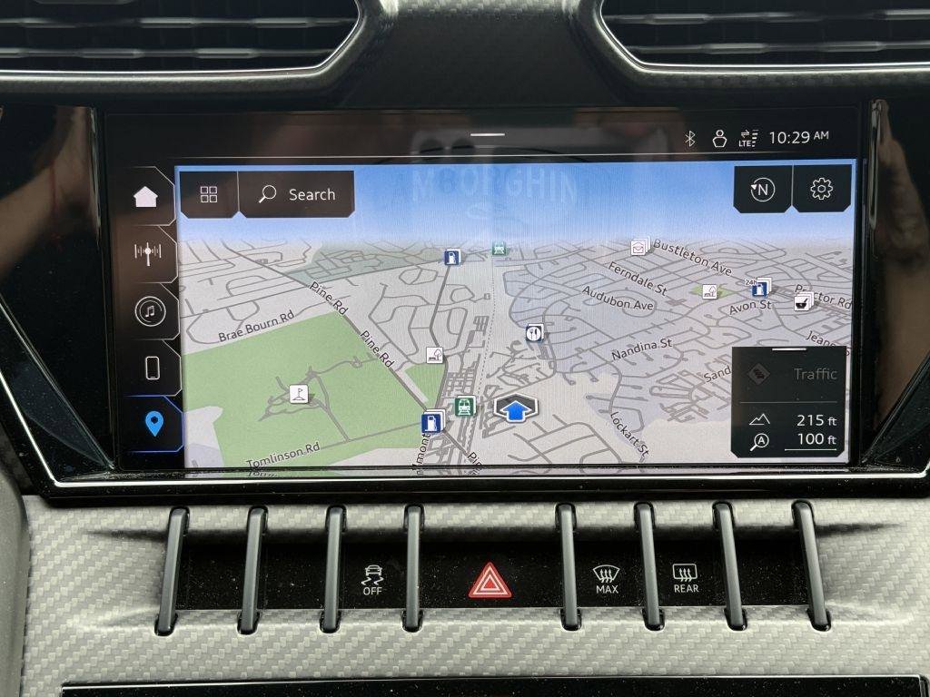 Used 2024 Lamborghini Urus Performante AWD/4WD image 33
