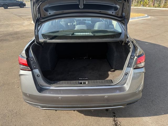 Used 2023 Nissan Versa SV FWD image 10