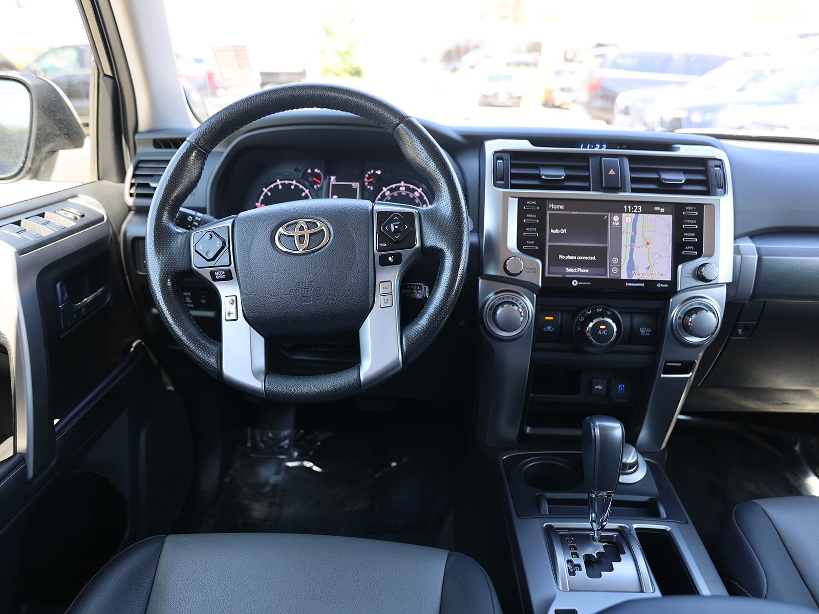 Used 2023 Toyota 4Runner SR5 Premium w/ Moonroof Package AWD/4WD image 17