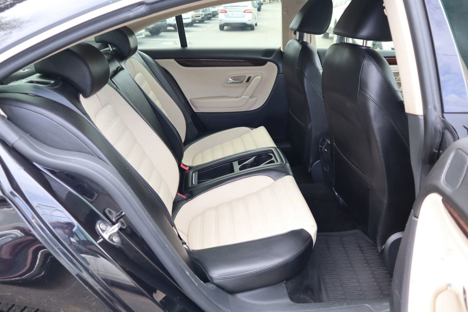 Used 2012 Volkswagen CC Lux Plus image 21