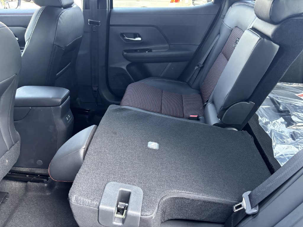 New 2027 Nissan Kicks SR AWD/4WD image 24