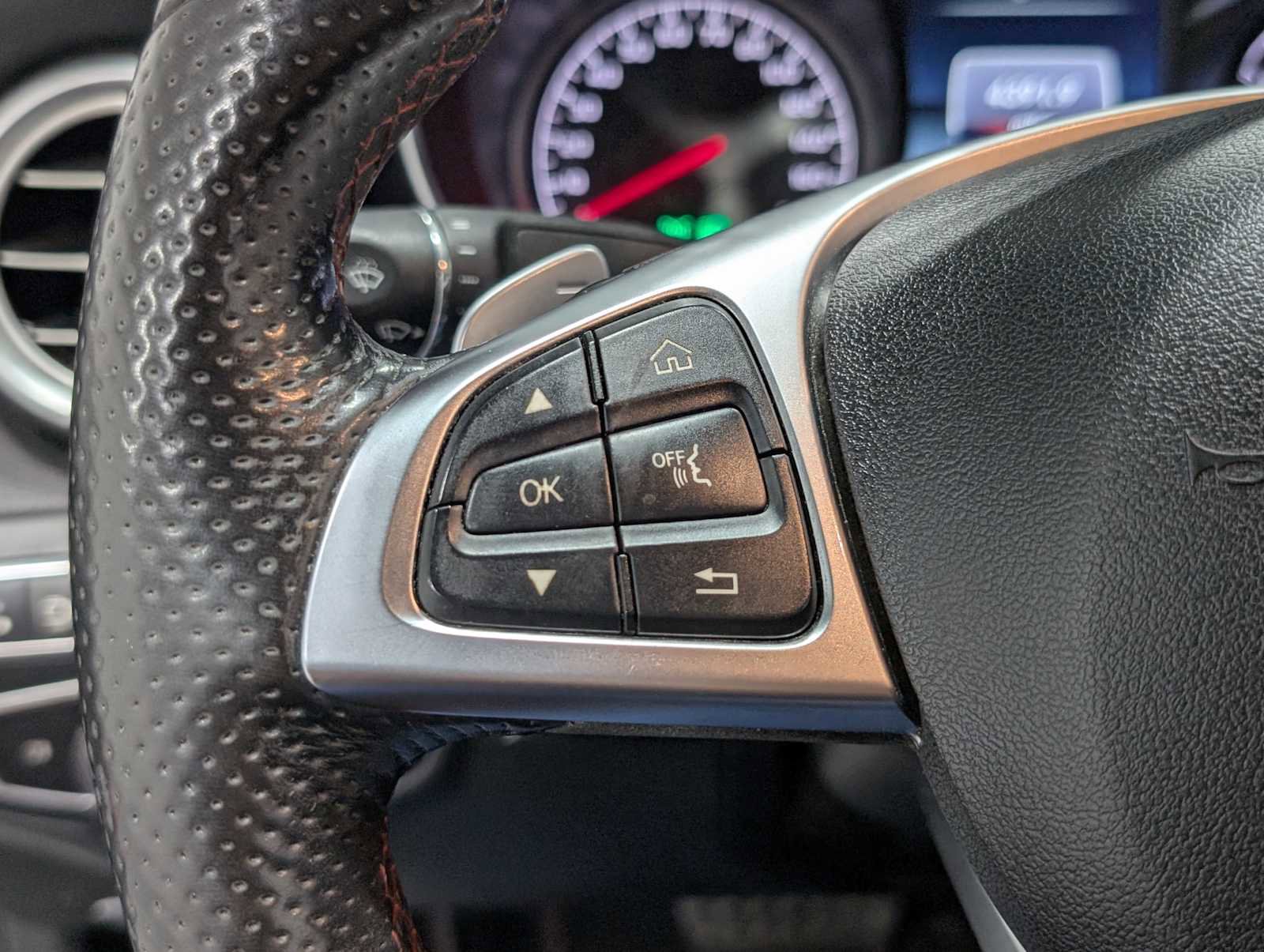 Certified 2017 Mercedes-Benz C 43 AMG 4MATIC Cabriolet image 36