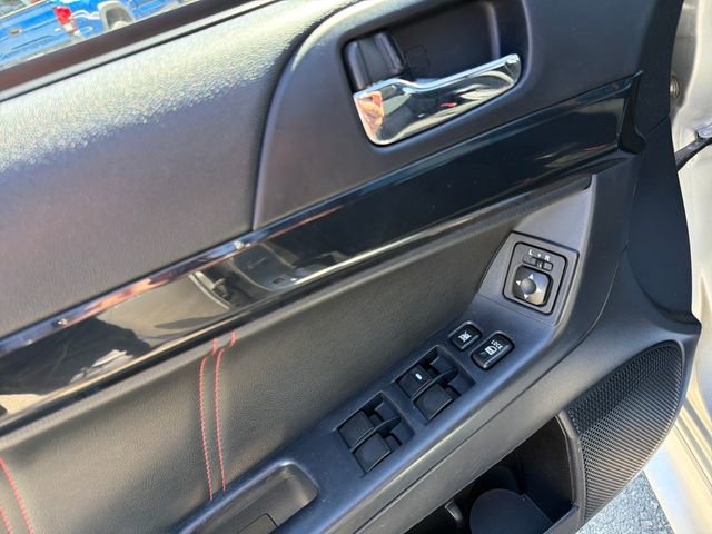 Used 2017 Mitsubishi Lancer ES FWD image 11