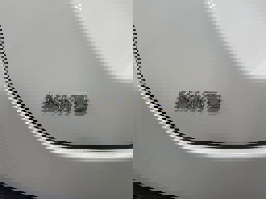 Used 2023 Honda Pilot Elite image 29