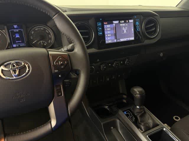 Used 2019 Toyota Tacoma TRD Off-Road AWD/4WD image 24