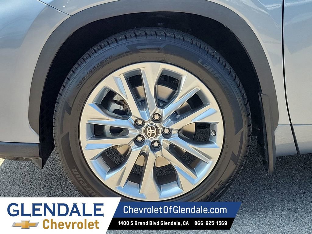 Used 2023 Toyota Highlander Limited image 19